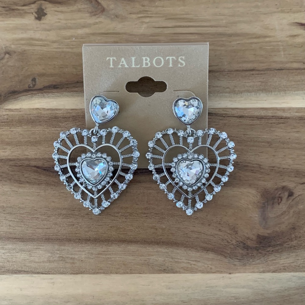 Tablots rhinestone heart shaped earrings jewelry NWT
